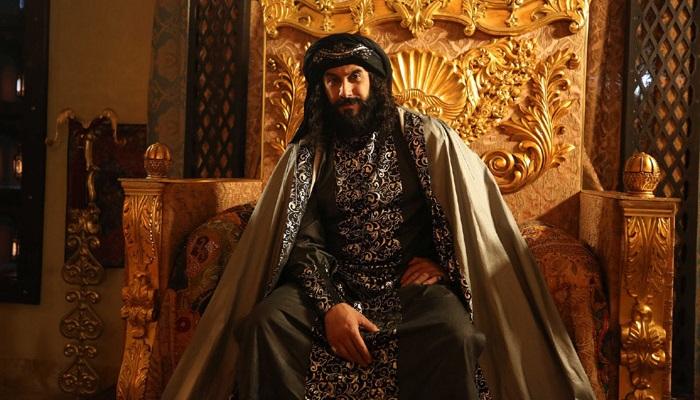 لماذا قام الخليفة هارون الرشيد بالتخلص من البرامكة